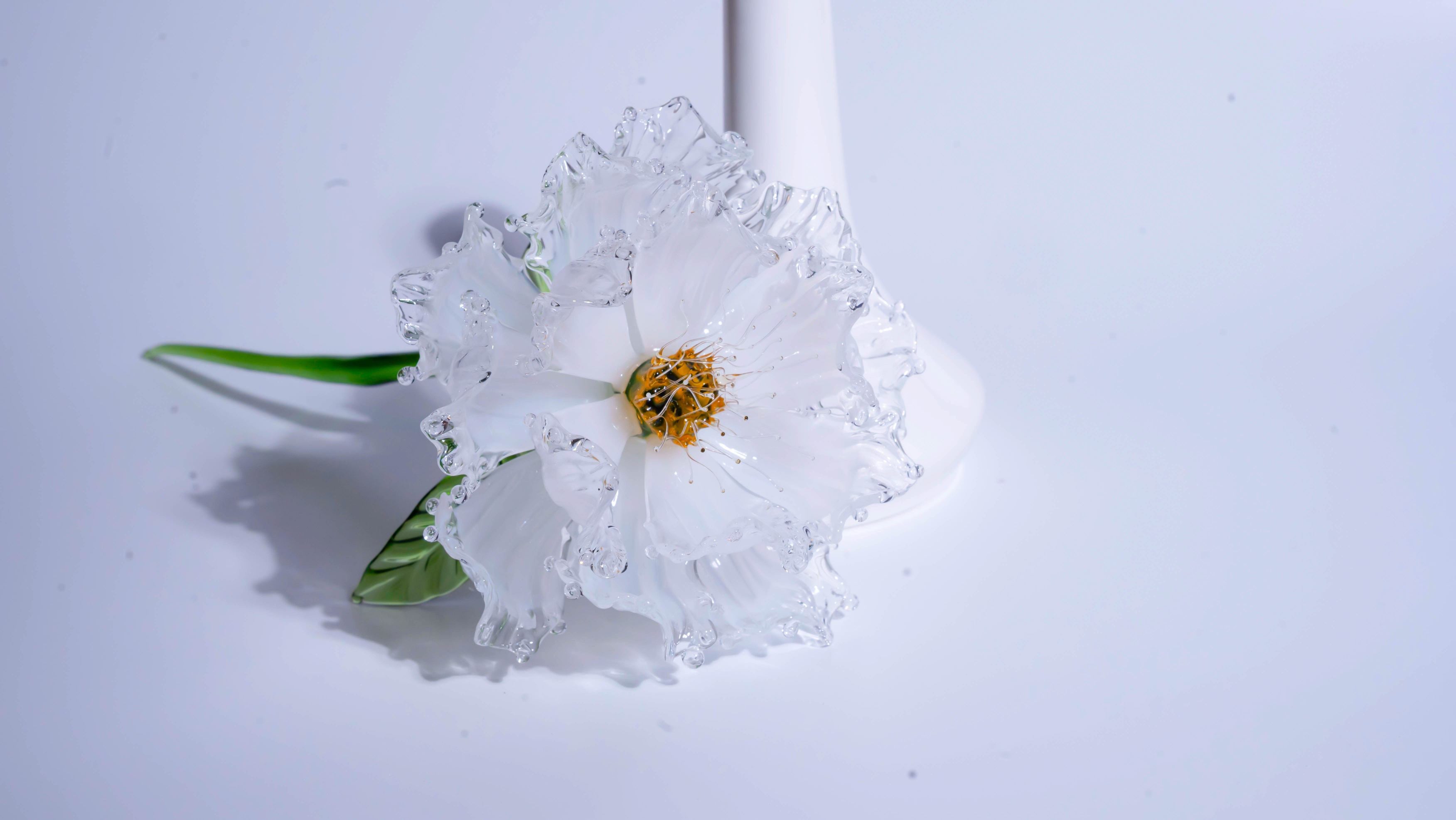White Liuli Crystal Peony（Business Thriving）