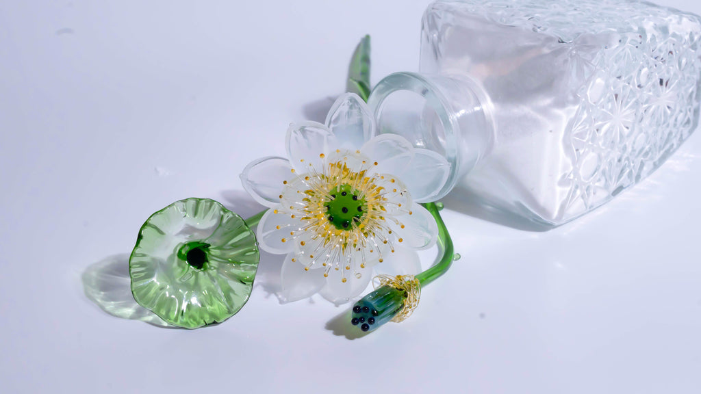 White LiuLi Crystal Lotus （Health and Longevity）