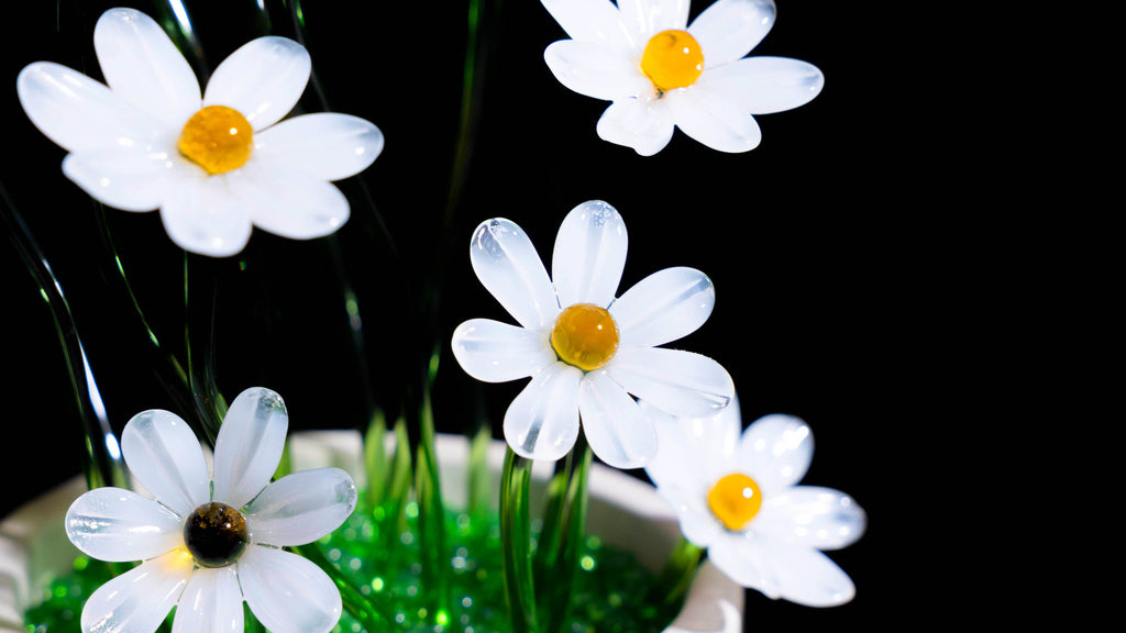 White Liuli Crystal Daisy Bonsai（Vitality and Hope）