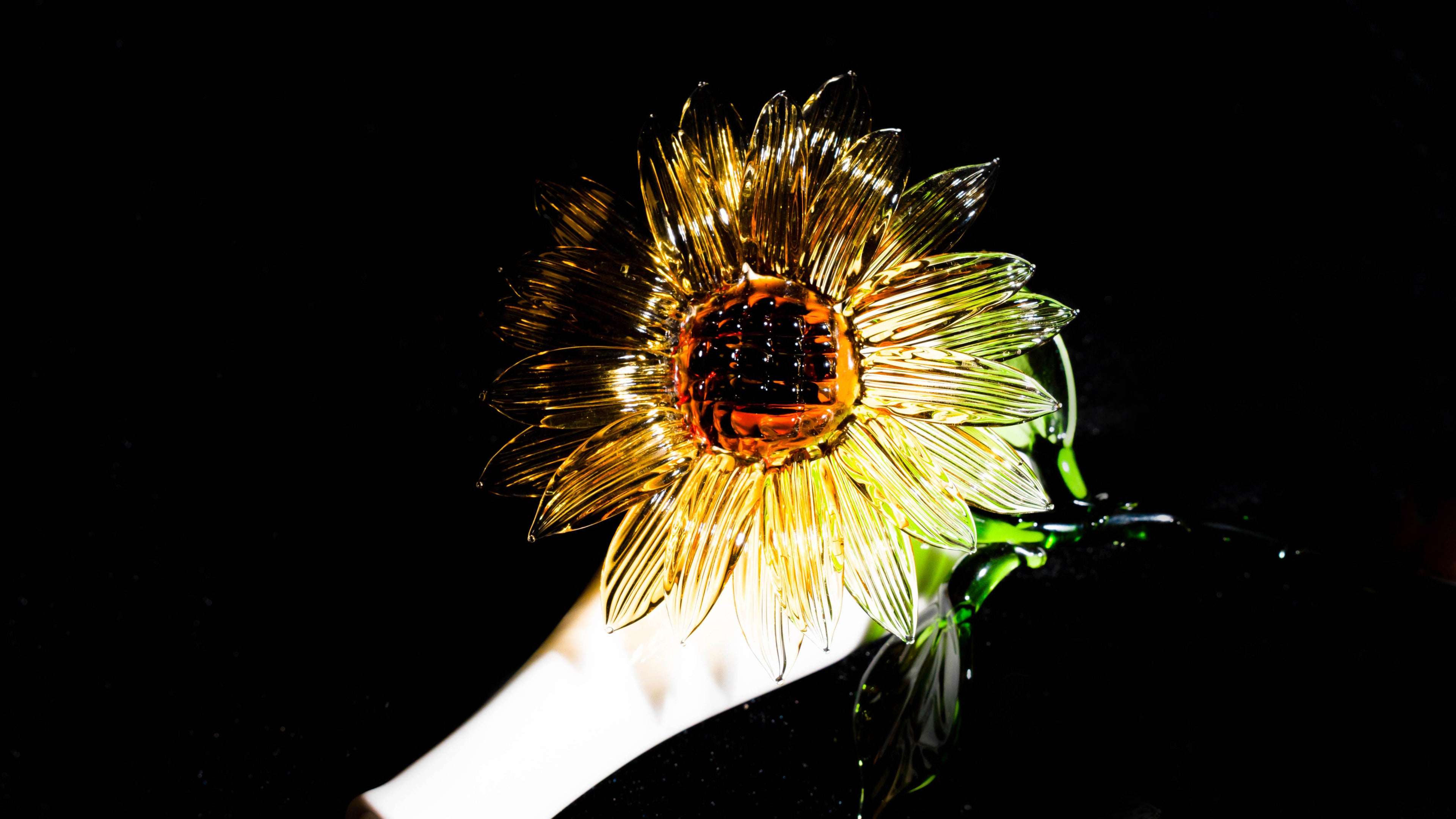 Liuli Crystal Sunflower （Vitality and Energy）