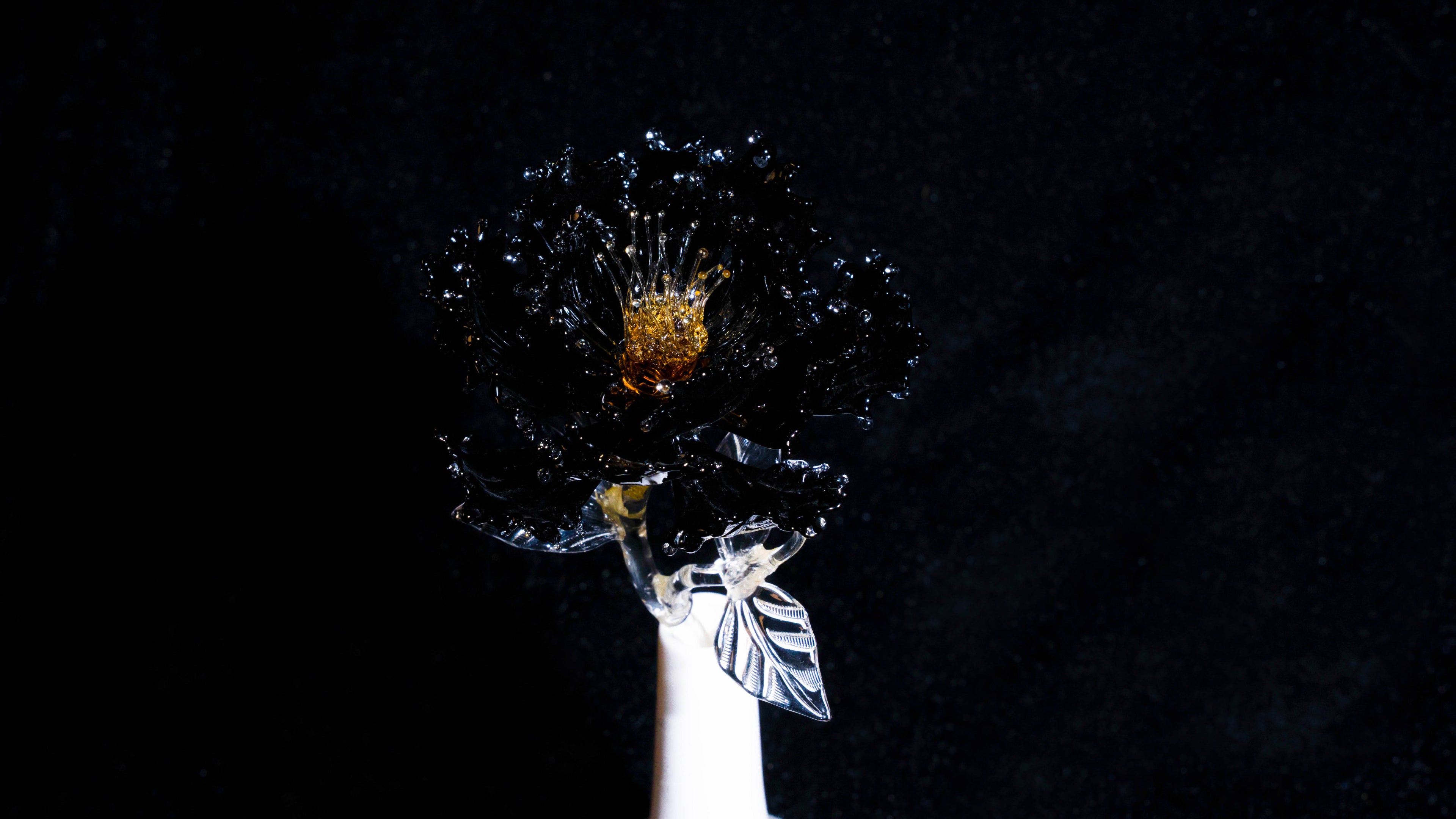 Black Liuli Crystal Peony（Business Thriving）