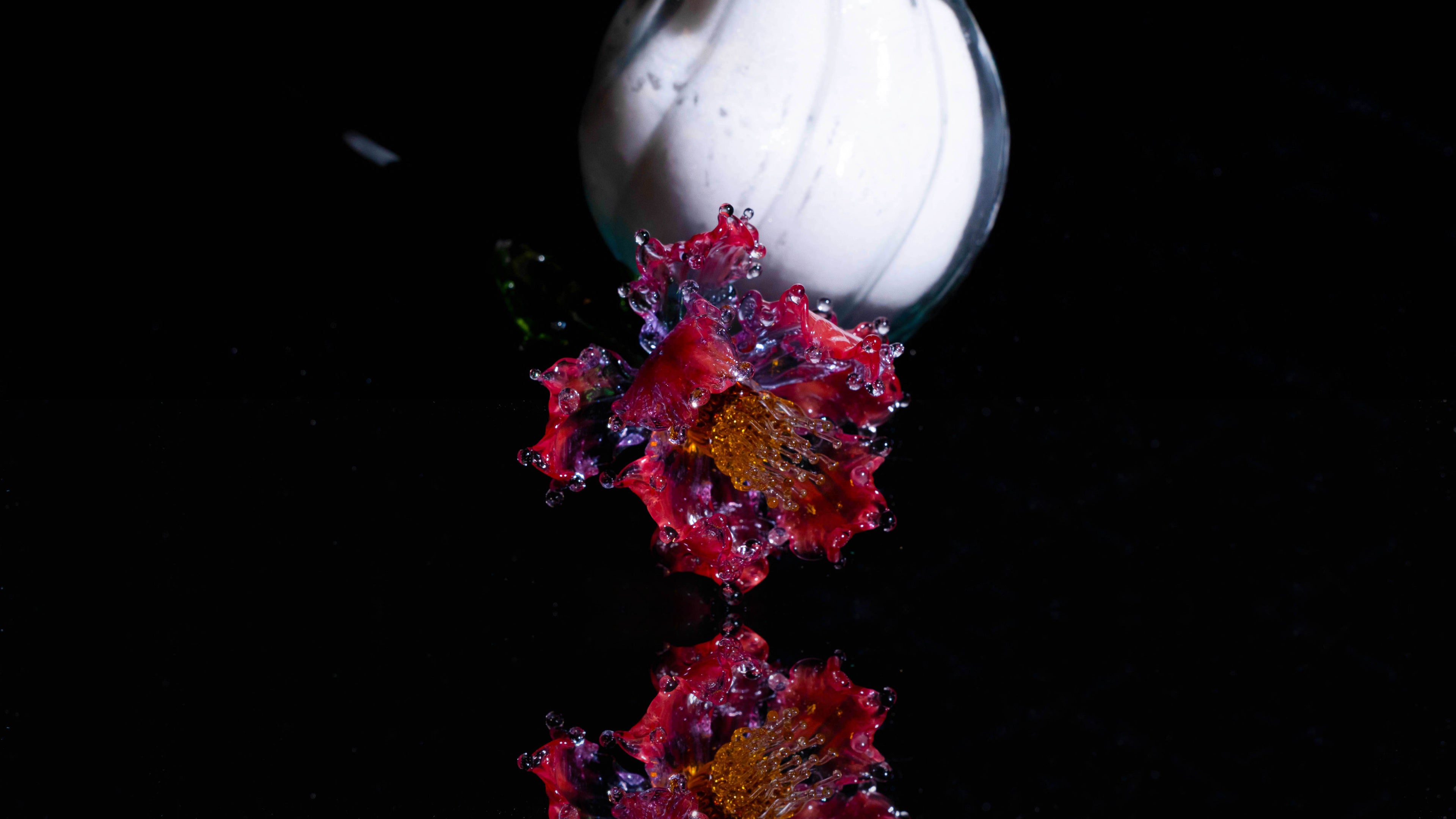 Red LiuLi Crystal Poppy （Purification of the Soul）