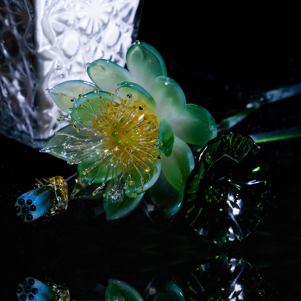 Green LiuLi Crystal Lotus（Health and Longevity）